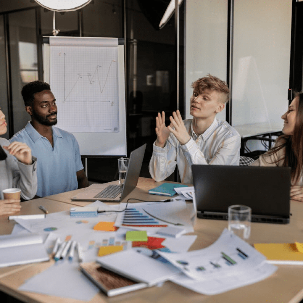 Team Building Rapport How to Build Rapport with Employees: Effective Strategies for Managers ...